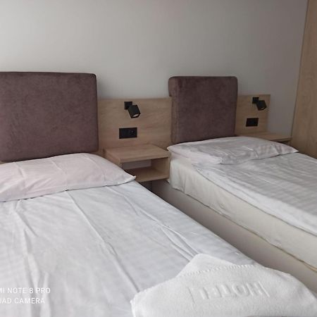 Hotel Odr Sulechow Bagian luar foto