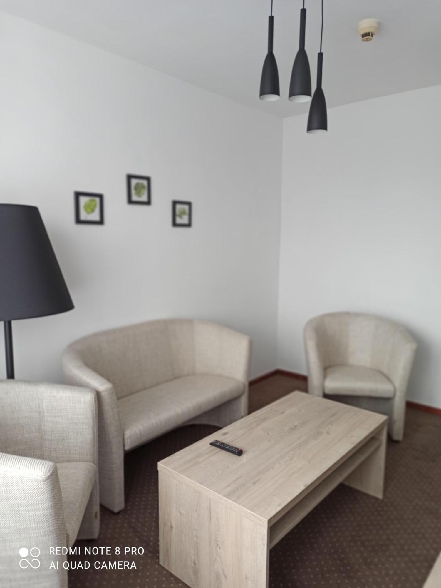 Hotel Odr Sulechow Bagian luar foto