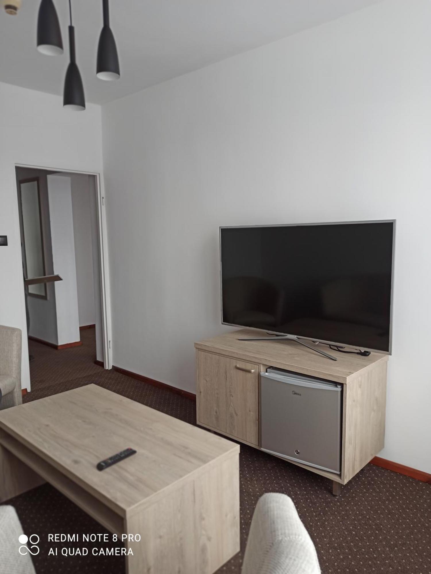 Hotel Odr Sulechow Bagian luar foto