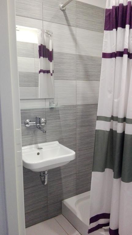 Hotel Odr Sulechow Bagian luar foto