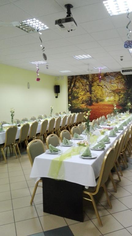Hotel Odr Sulechow Bagian luar foto
